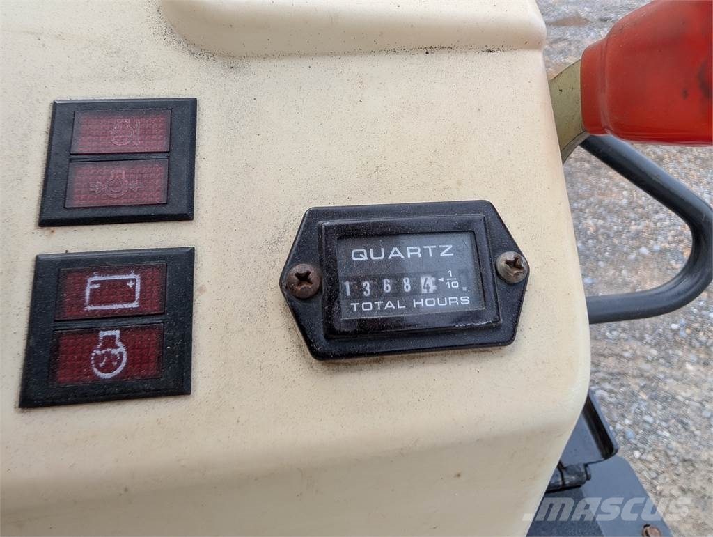 Bobcat 418 大型油圧ショベル12t以上(パワーショベル・ユンボ)