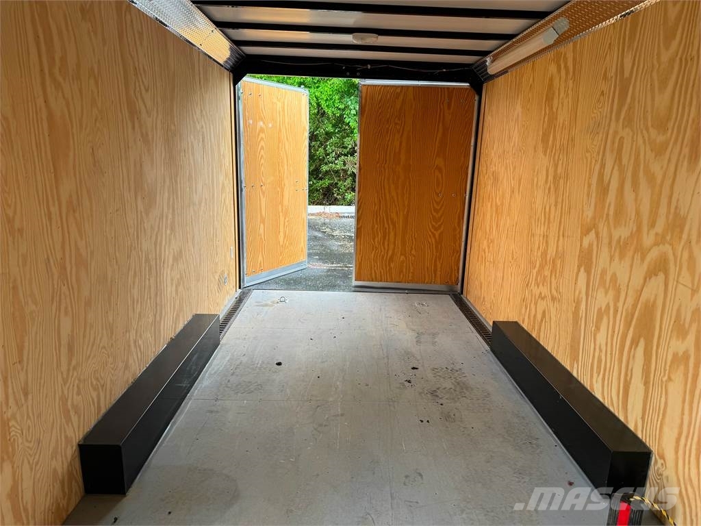 Car Mate TRAILERS 8x20 Cargo Trailer 건설 장비 - 기타