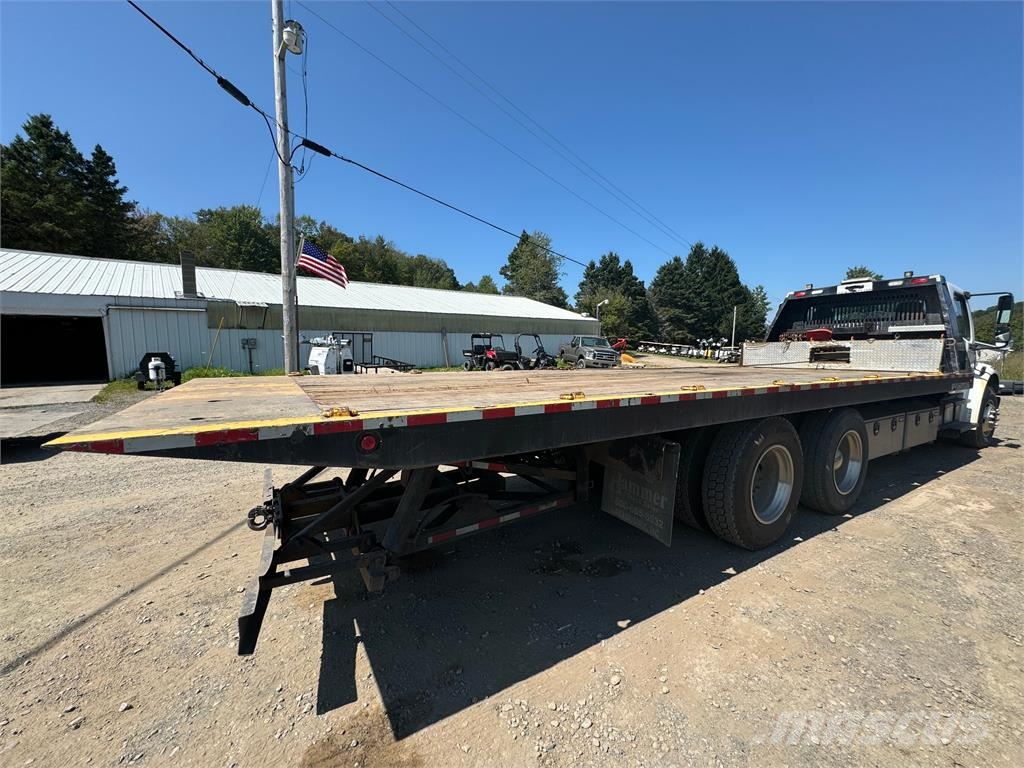Freightliner Business Class M2 100 건설 장비 - 기타
