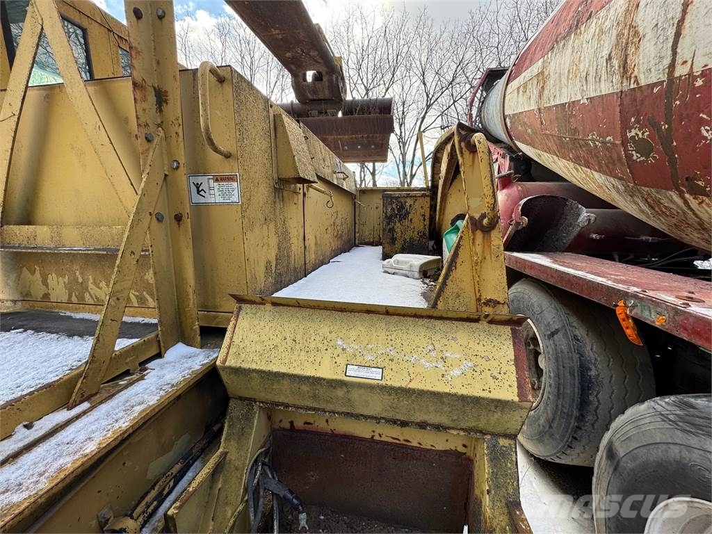 Gradall G-880C Crawler excavators