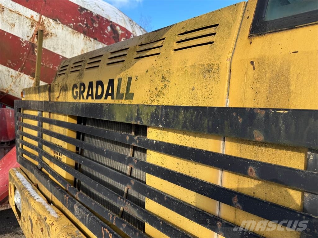 Gradall G-880C Crawler excavators