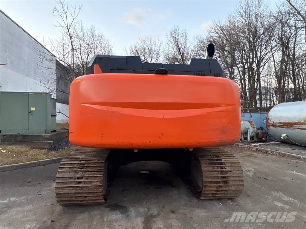 Hitachi ZX300LC-6N Bageri guseničari