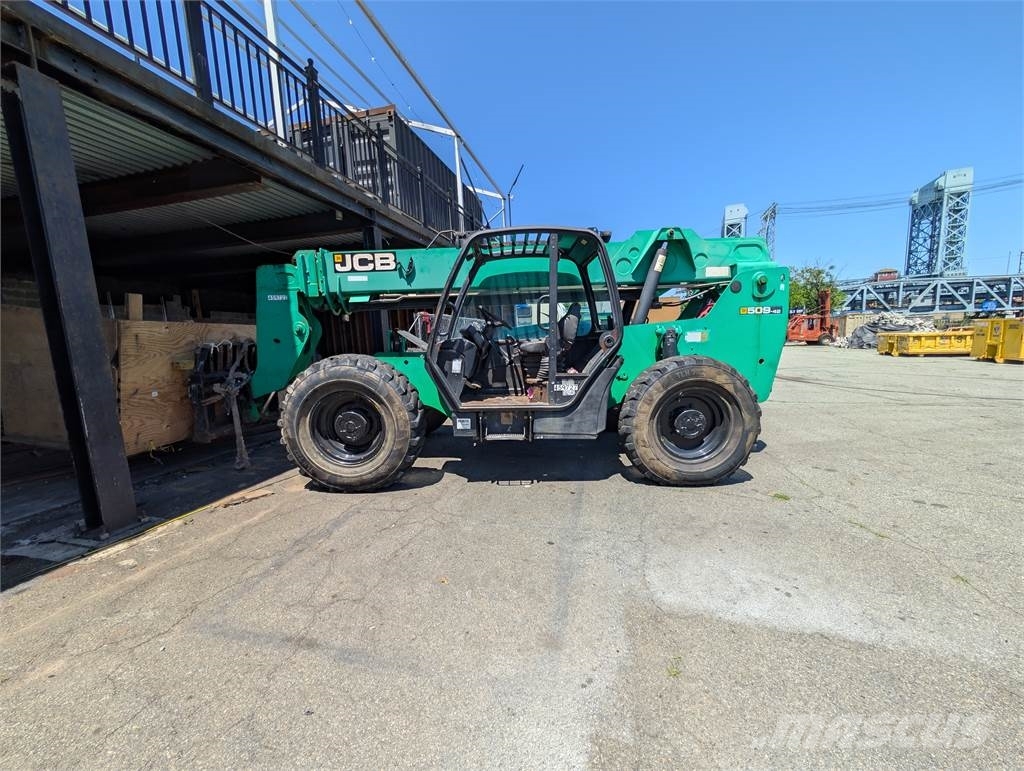JCB 509-42 Teleskooplaadurid