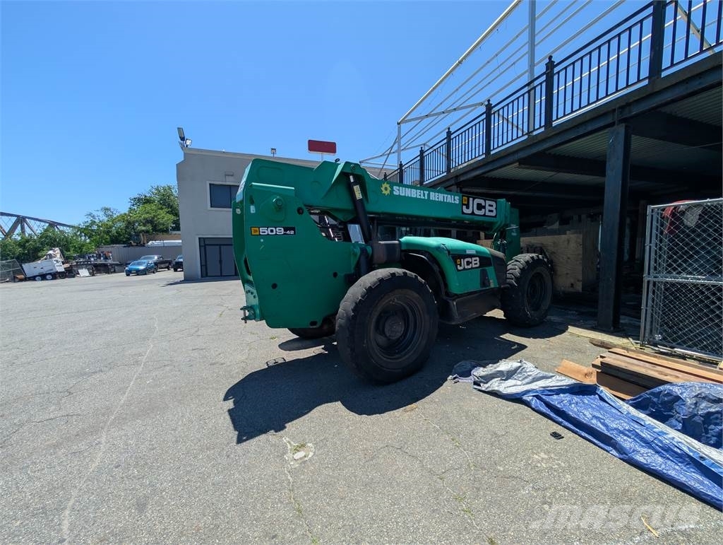 JCB 509-42 Teleskooplaadurid
