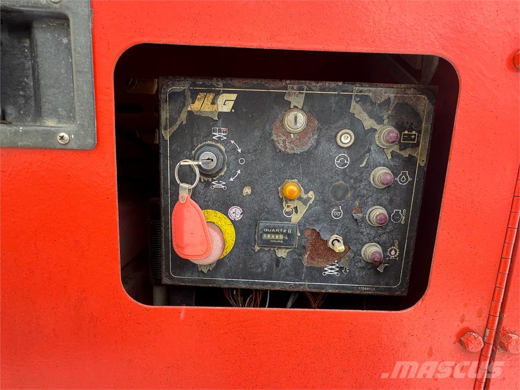 JLG 260MRT Schaarhoogwerkers
