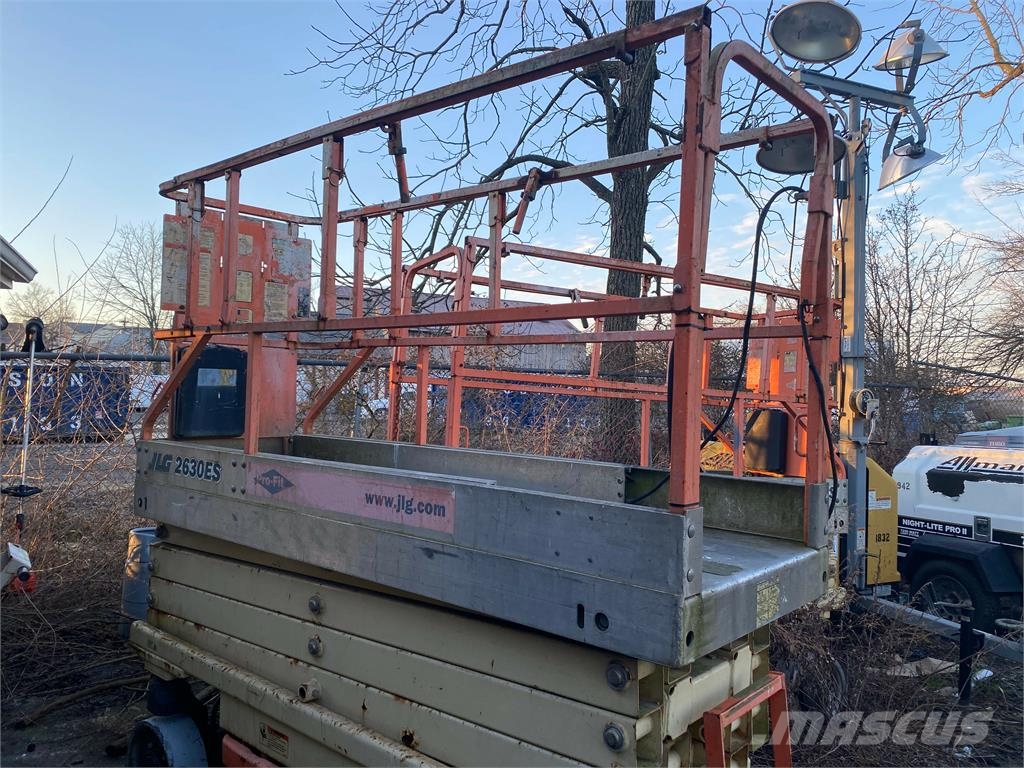 JLG 2630ES 剪叉式升降机