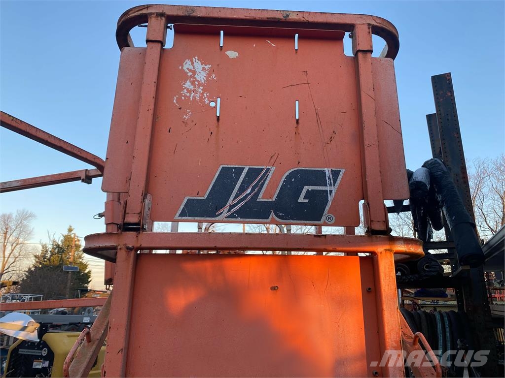 JLG 2630ES 剪叉式升降机