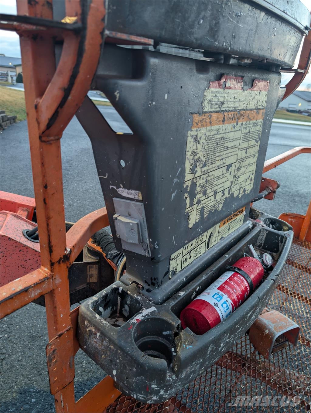 JLG 600S Booms and arms