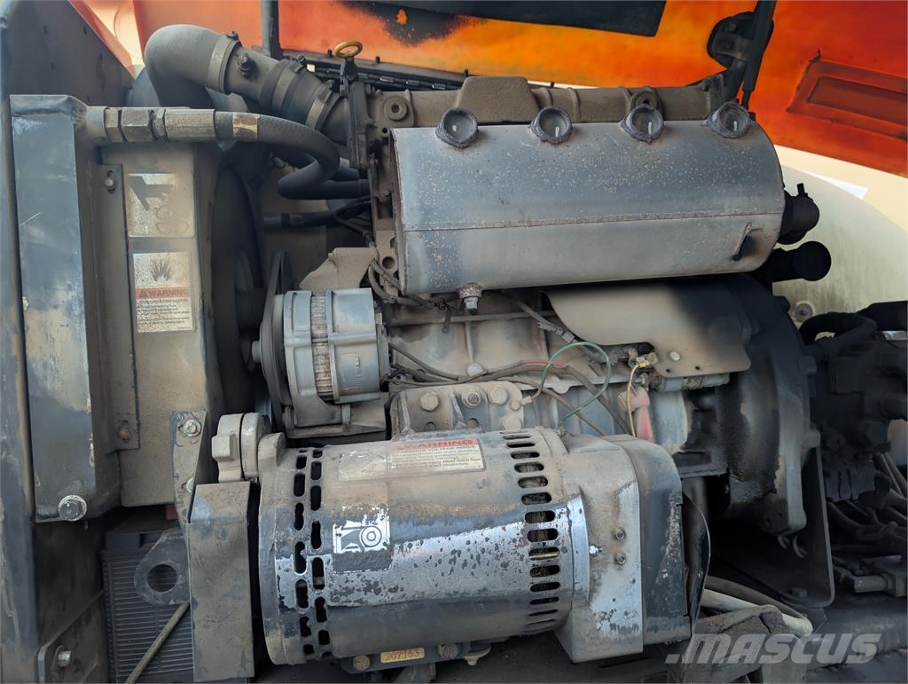 JLG 600S Booms and arms