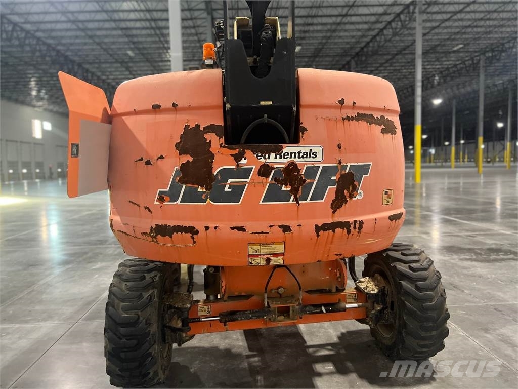 JLG 660SJ 吊杆和铲斗