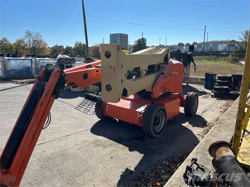 JLG E450AJ Gieken en dippers