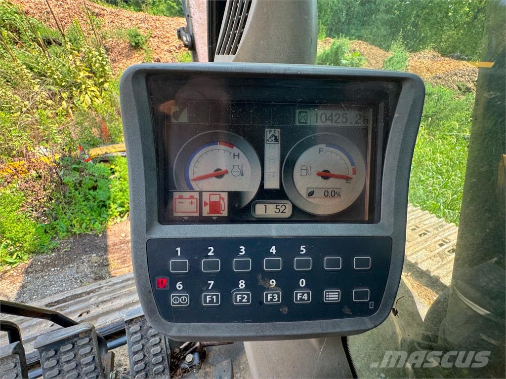 John Deere 350DLC Excavatoare pe șenile
