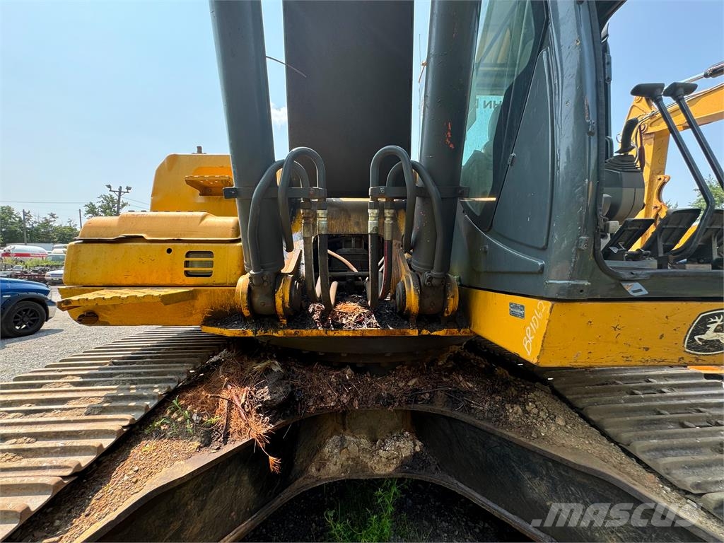 John Deere 350DLC Excavatoare pe șenile
