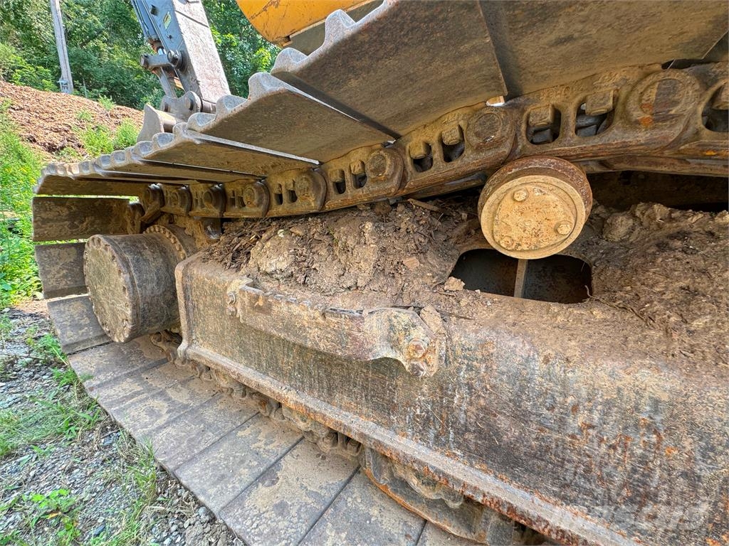 John Deere 350DLC Excavatoare pe șenile
