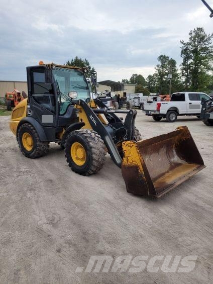 John Deere 204L Cargadoras sobre ruedas