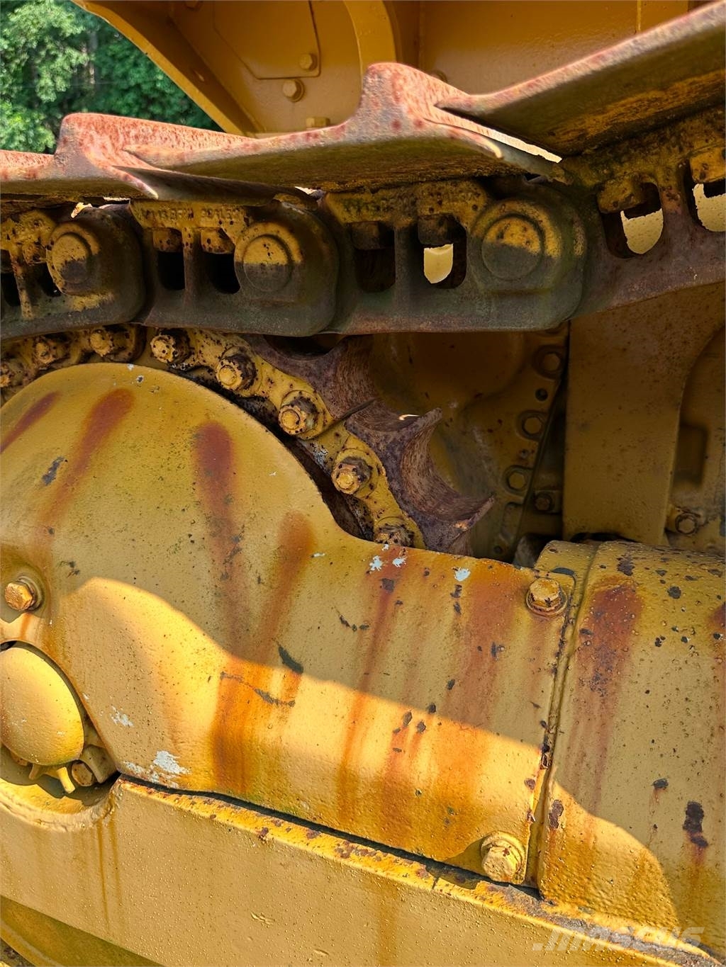 Komatsu D53 A-17 Crawler dozers