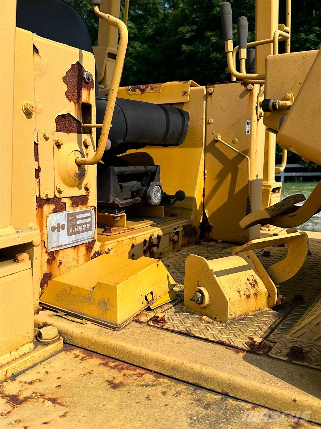 Komatsu D53 A-17 Crawler dozers