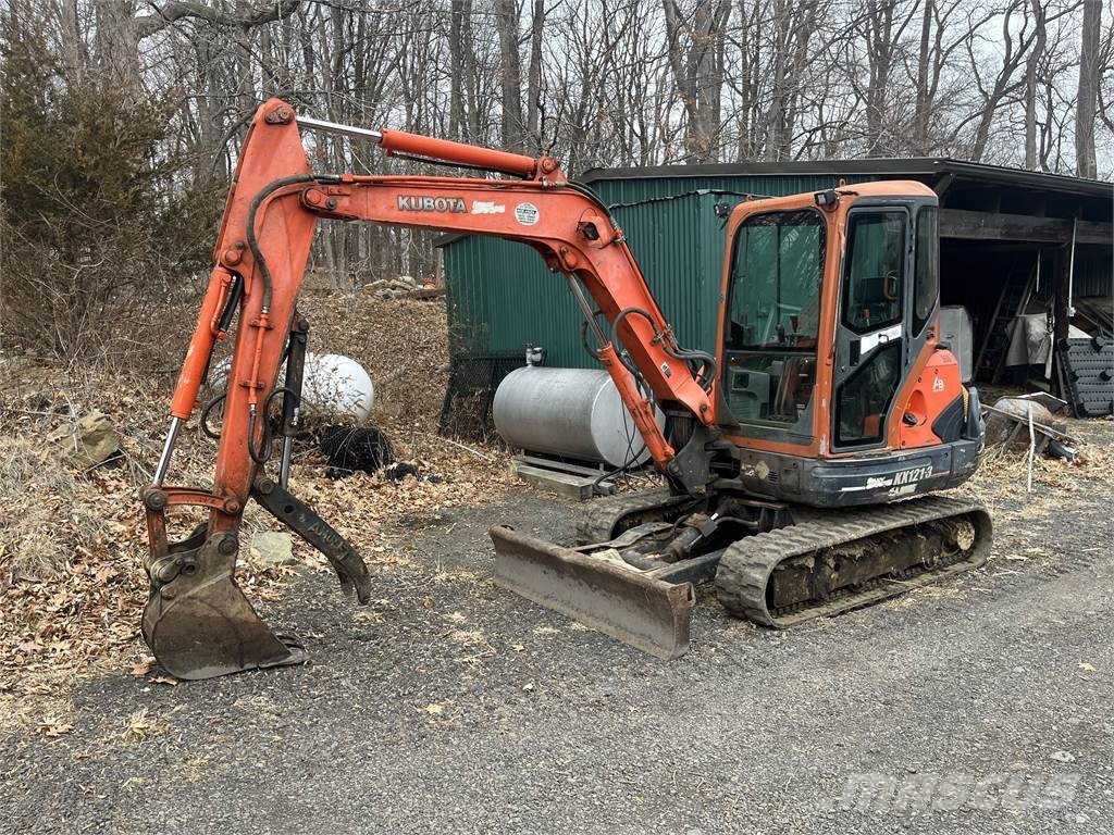Kubota KX121-3SS Roomikekskavaatorid