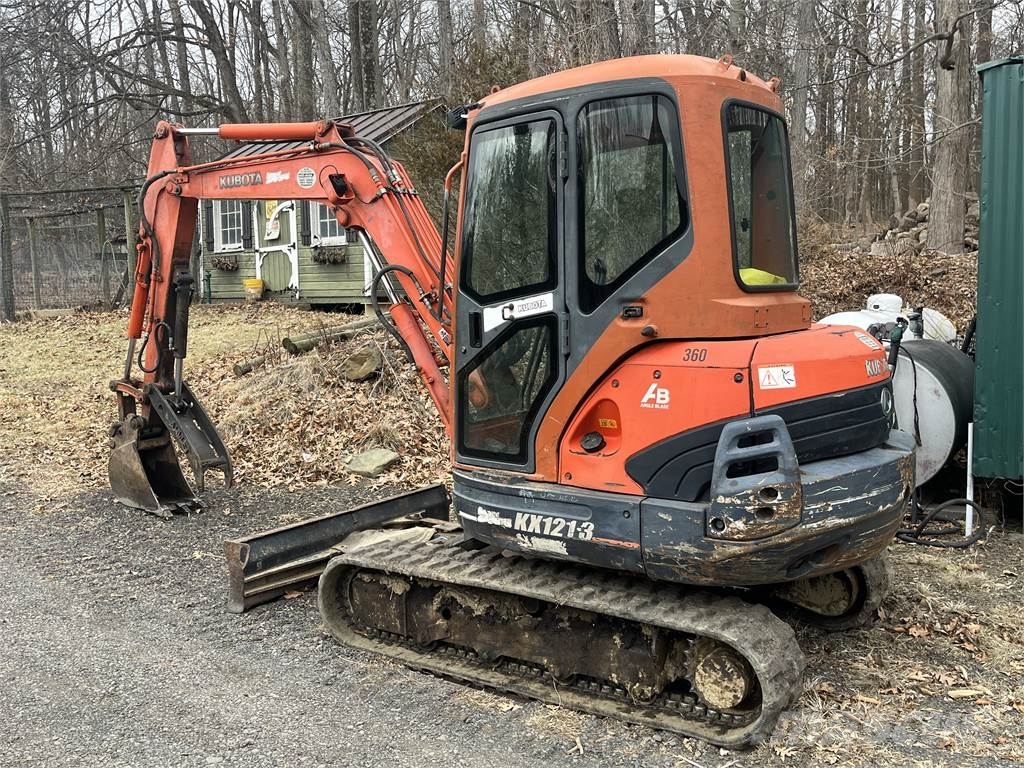 Kubota KX121-3SS Roomikekskavaatorid