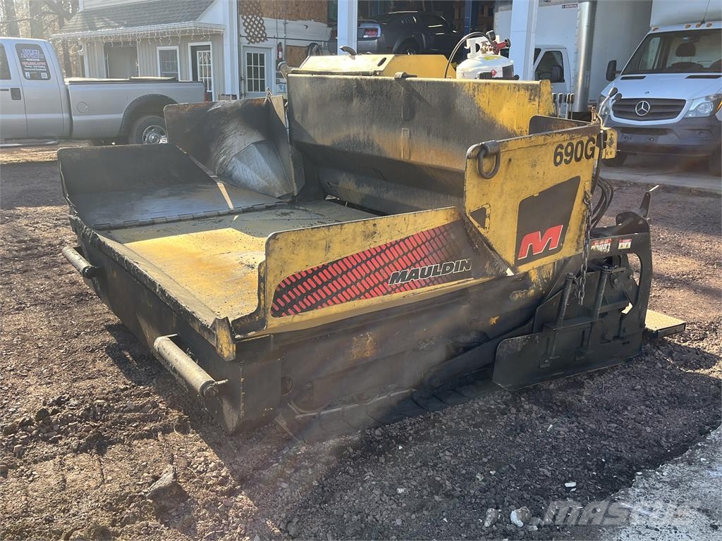 Mauldin 690G Asfaltutleggere