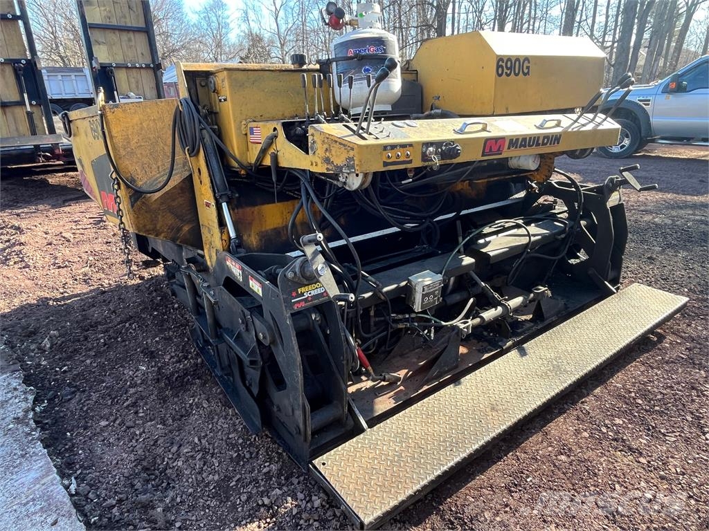 Mauldin 690G Asfaltutleggere