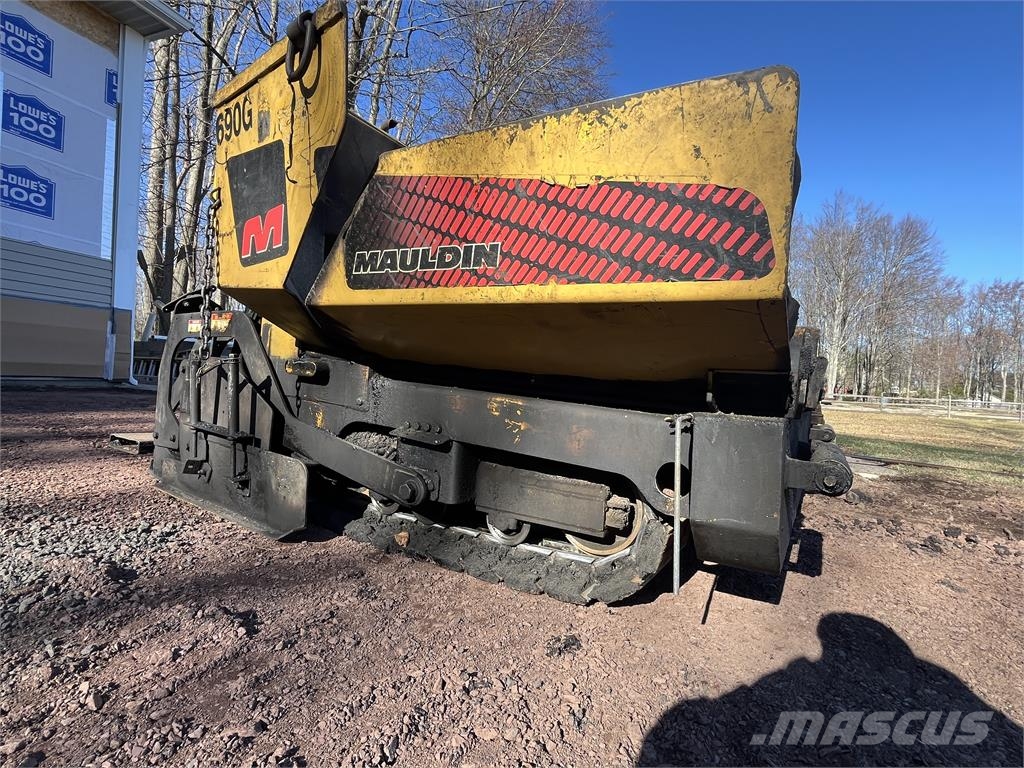Mauldin 690G Asfaltutleggere