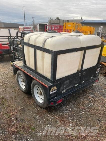 MI-T-M CORPORATION Trailer-Mounted Pressure Washer 건설 장비 - 기타