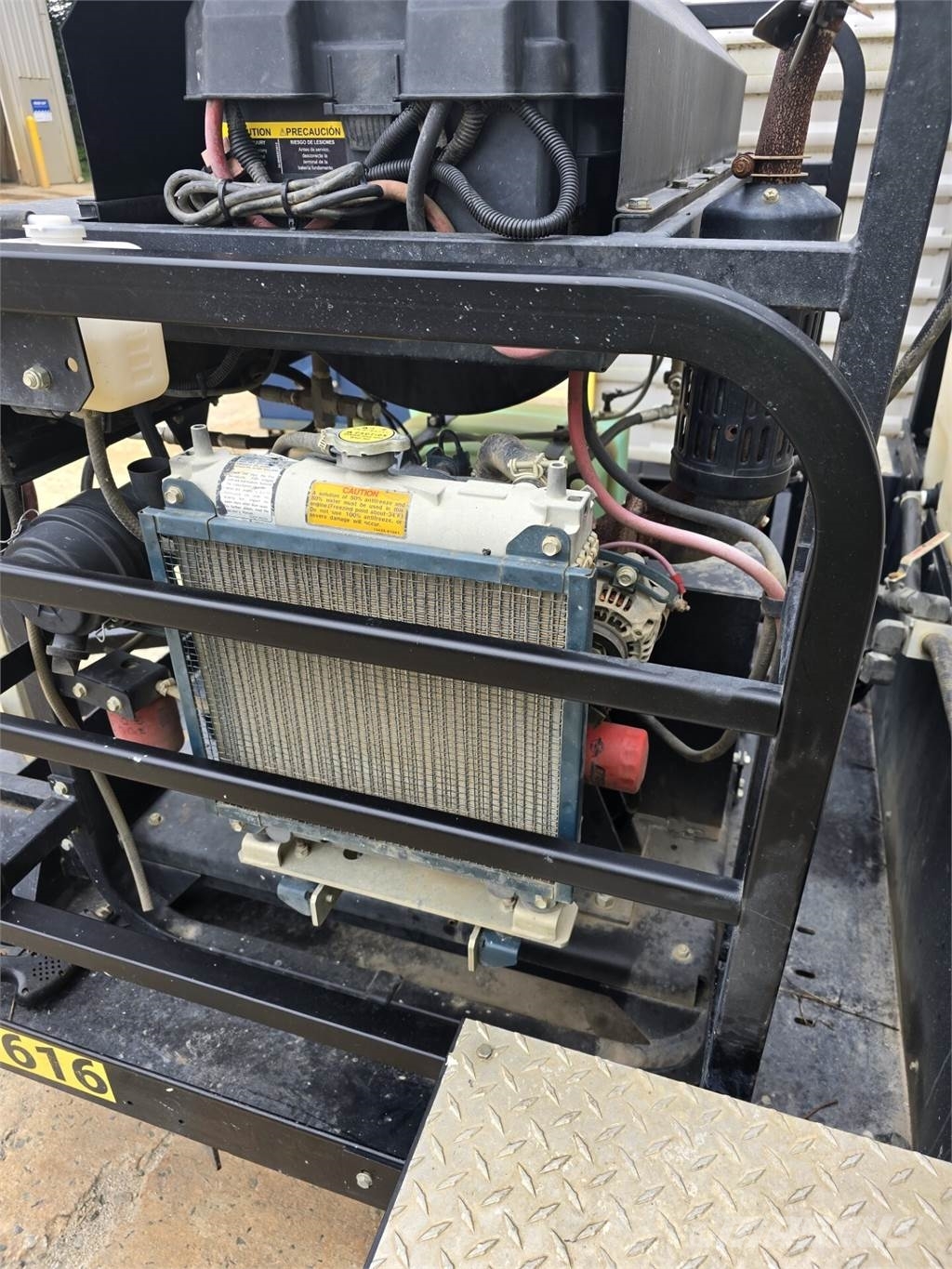 MI-T-M CORPORATION Trailer-Mounted Pressure Washer 건설 장비 - 기타