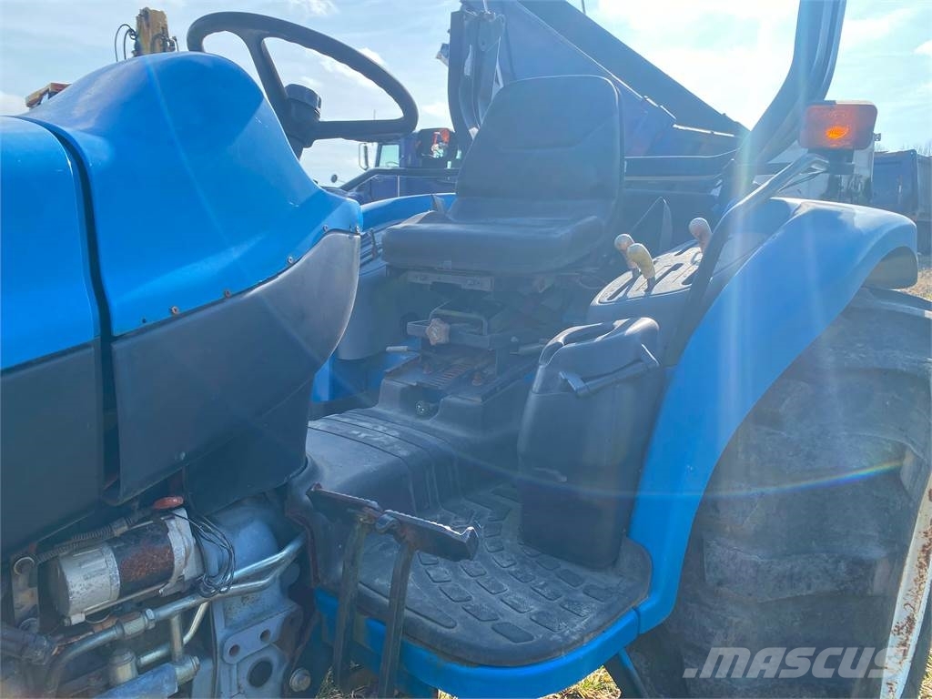 New Holland TC45D Trattori