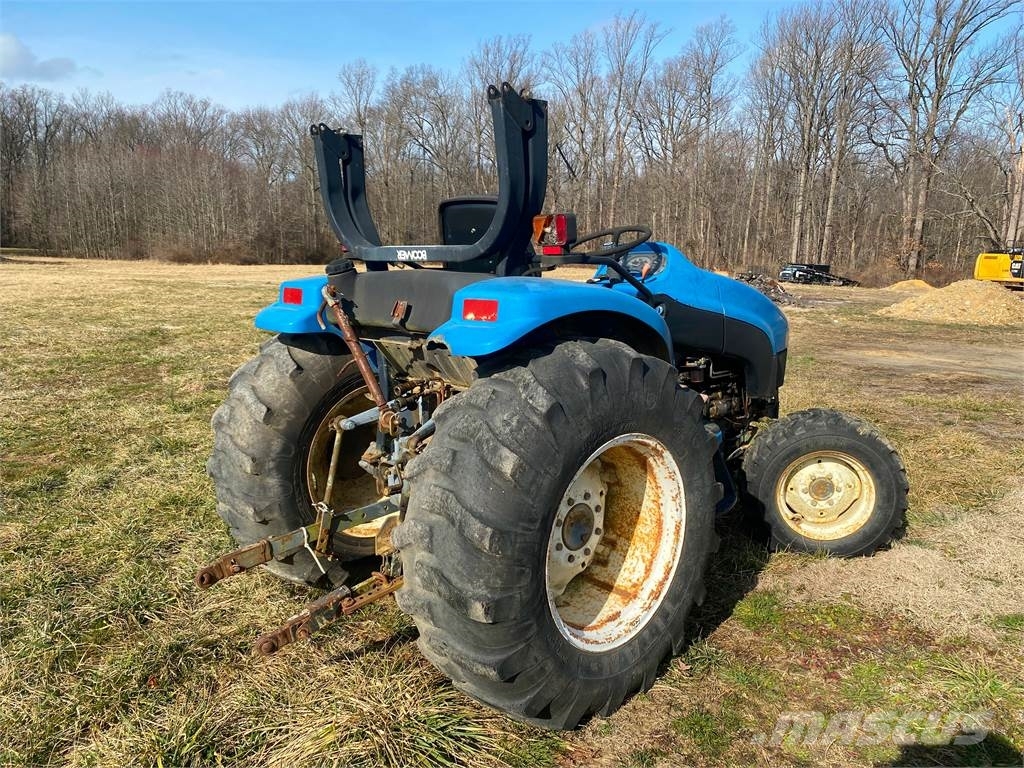 New Holland TC45D Trattori