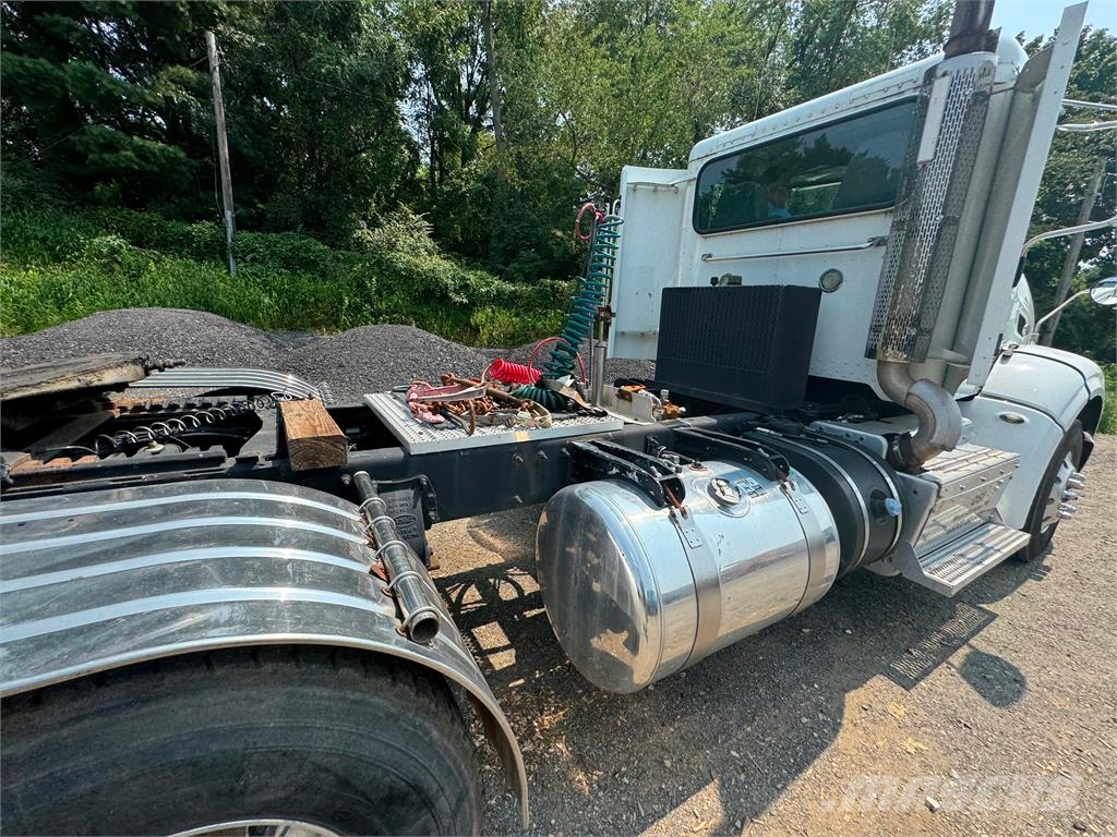 Peterbilt 384 Κατασκευές - Άλλα