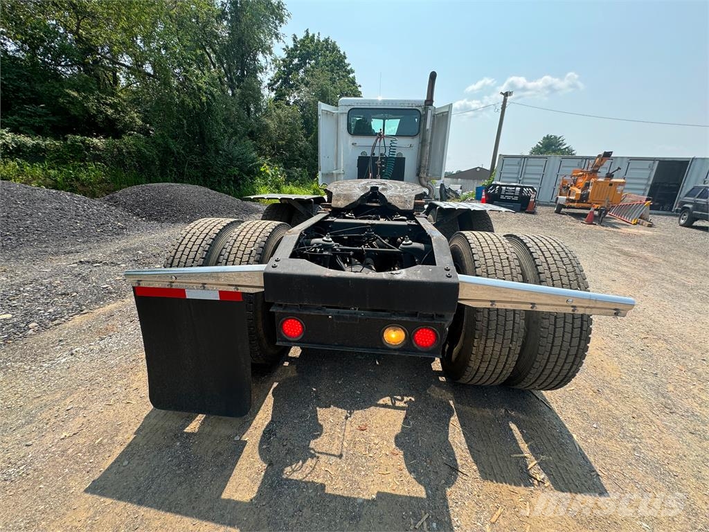 Peterbilt 384 Κατασκευές - Άλλα