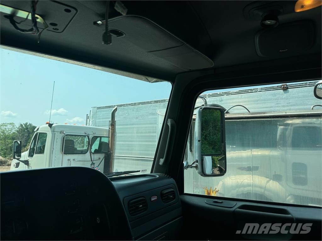 Peterbilt 384 Κατασκευές - Άλλα