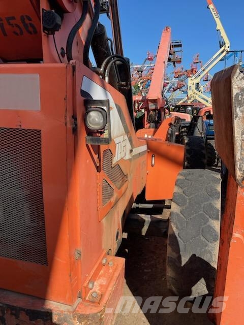 SkyTrak 10054 Telescopic handlers