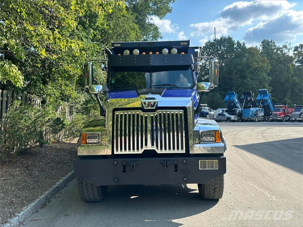 Western Star 4700 傾卸式卡車