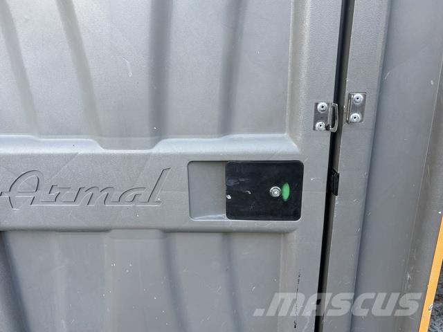  1.1 m x 1.2 m Portable Toilet Hangar