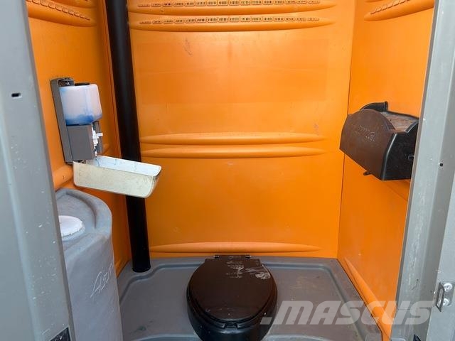  1.1 m x 1.2 m Portable Toilet Hangar