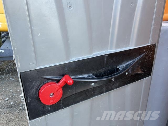  1.1 m x 1.2 m Portable Toilet Hangar
