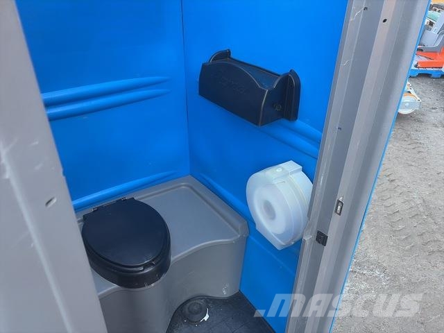  1.1 m x 1.2 m Portable Toilet Hangar