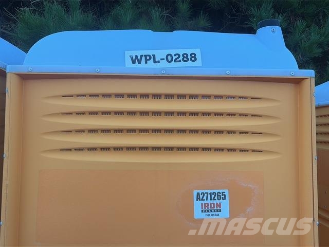  1.1 m x 1.2 m Portable Toilet Hangar