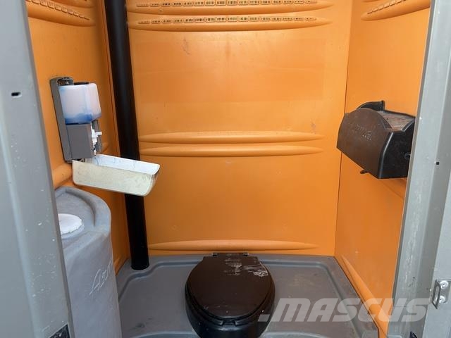  1.1 m x 1.2 m Portable Toilet Hangar