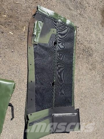 1- HMMWV 2 Man Pickup Top and Rear Cab Tarp - 3 Co شاحنات خفيفة/مفصلية الجوانب