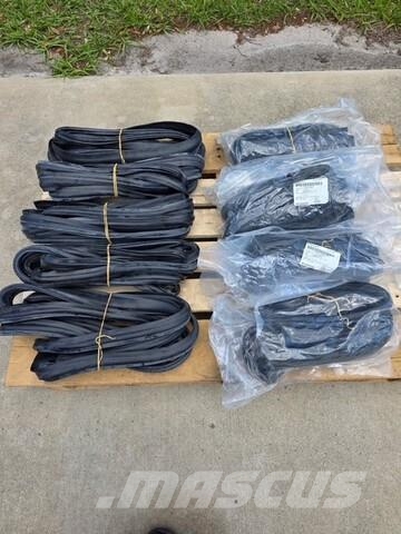 10 AM General Slantback Seals Ldv/dropside