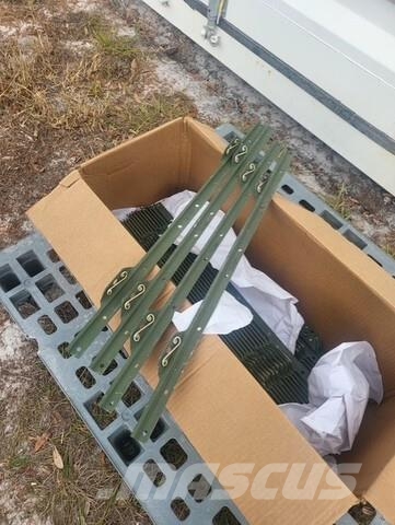  106 Humvee Engine Brackets 19207-12338853 5593976  Pikaplar