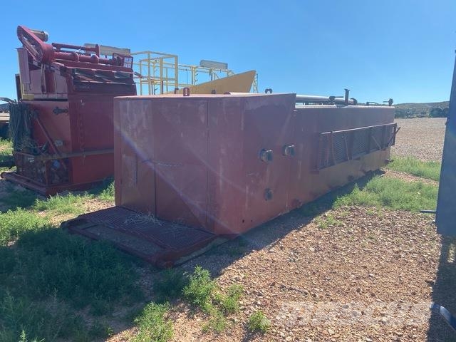 135 bbl Open Top Skid-Mounted Frac Tank Fuel and additive tanks