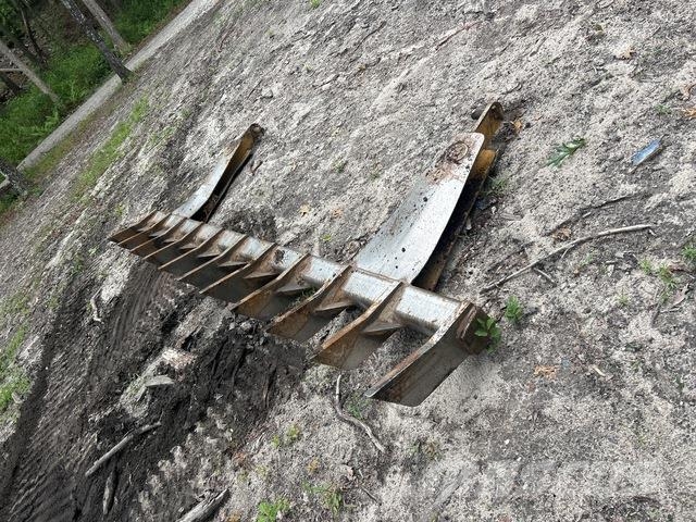 156 in Dozer Rake - Fits Cat D6N Andet tilbehør