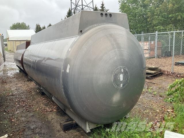 16 cu Aluminum Tank To Fit Trailer (Unused) Ostale kargo komponente