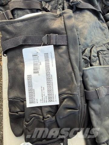 169- Military Field Gear-6-Boots/87-Glov 34-Leathe Sonstige Baumaschinen