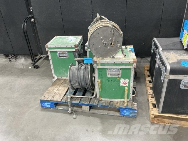  (18) Assorted Cable Reels 其他组件