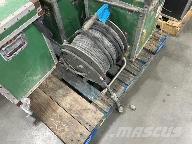  (18) Assorted Cable Reels 其他组件